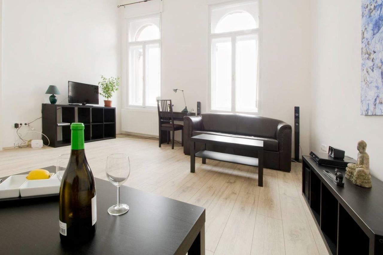 Apartment Andrassy Budapeszt Zewnętrze zdjęcie